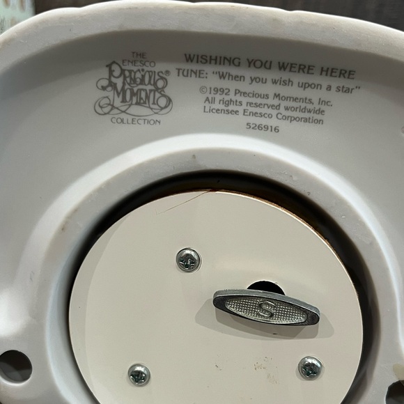 Precious Moments WISHING YOU WERE HERE Musical When You Wish Upon A Star 526916 - Picture 10 of 10